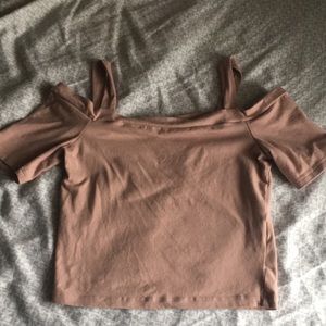 mauve colored crop top